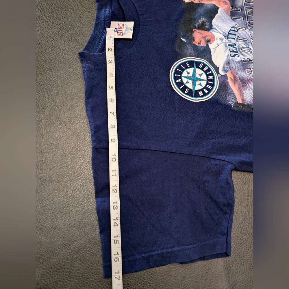 VTG 90s MLB Randy Johnson Seattle Mariners Baseball Caricature T-Shirt Sz Medium
